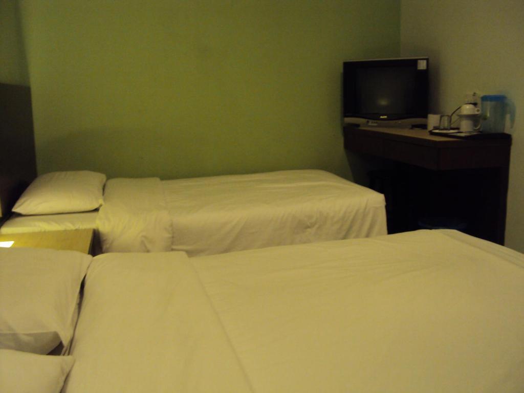 Golden Bay Hotel Малакка Номер фото